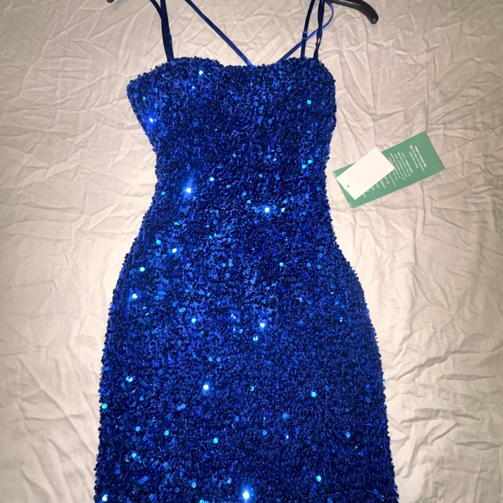 Elegant Blue Sequin Dress